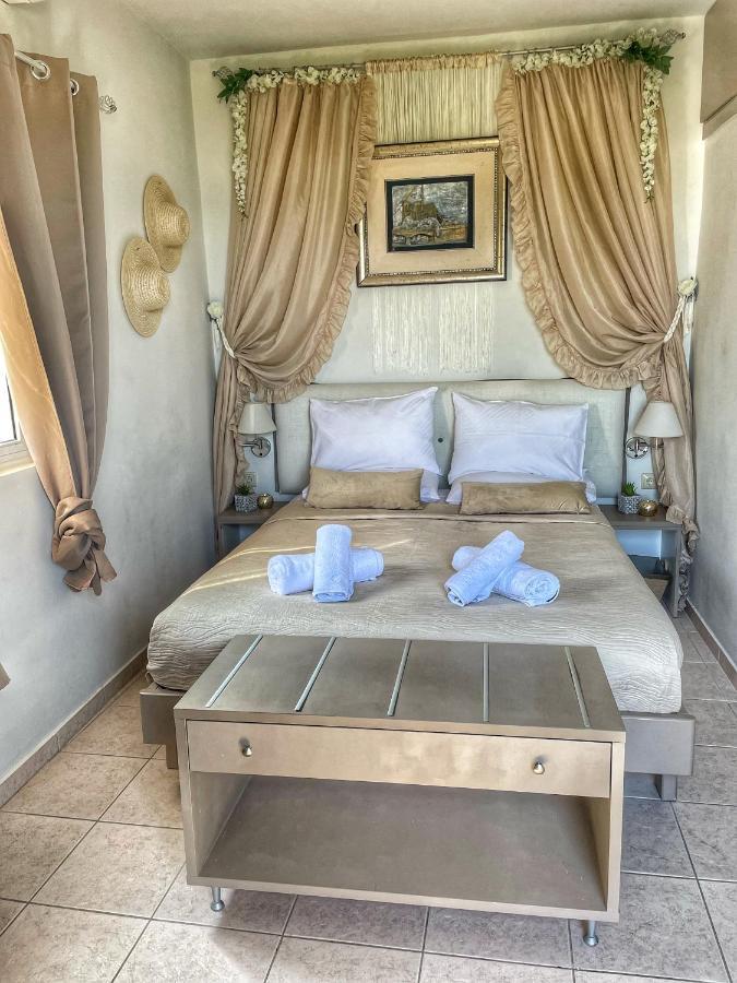 Seaview Apartment Tsoutsouros  Bagian luar foto